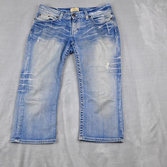 BKE Buckle Jeans Womens 27 (29x21) Blue Capris Low Rise Distressed - Picture 1 of 10